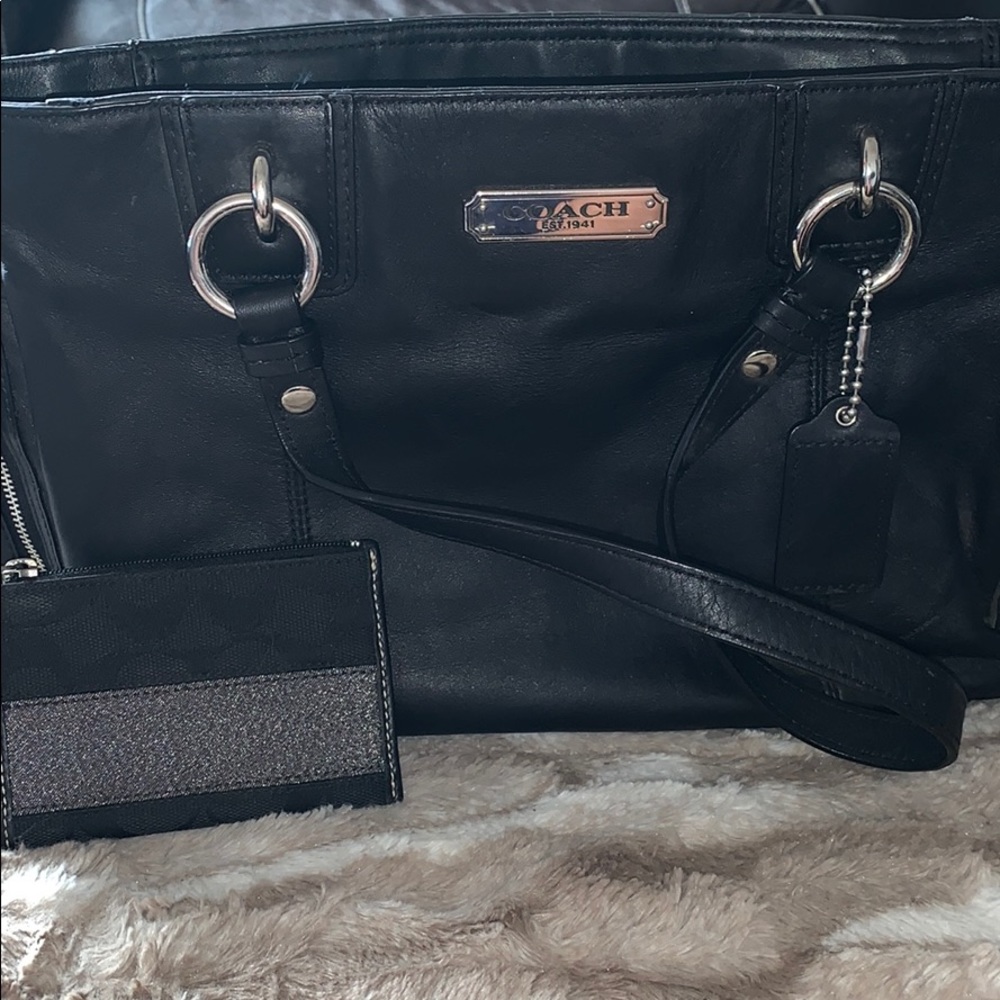 Coach black handbag with small coin purse